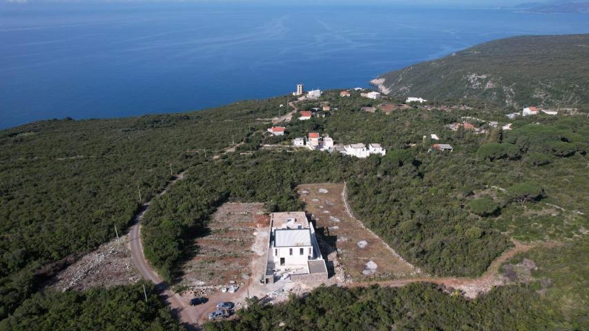Prodaja urbanizovanog zemljišta 600m2 sa pogledom na more – Zagora, Kotor