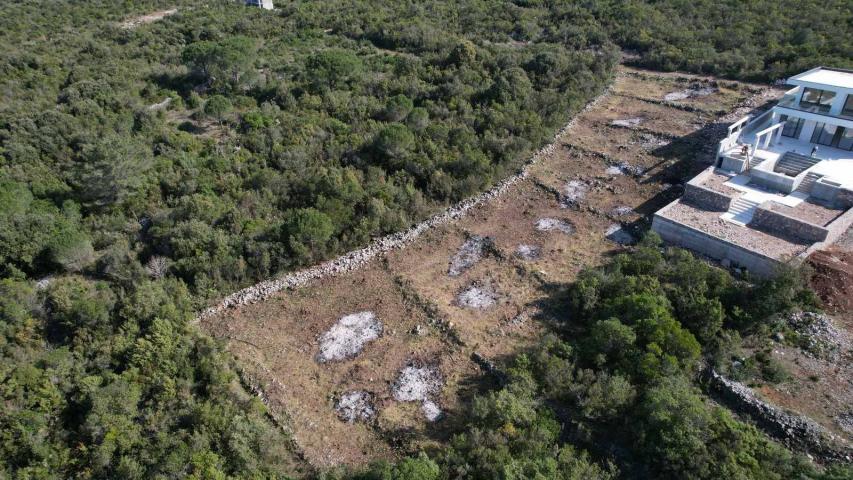 Prodaja urbanizovanog zemljišta 600m2 sa pogledom na more – Zagora, Kotor