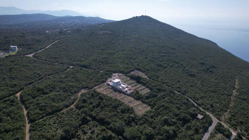 Prodaja urbanizovanog zemljišta 600m2 sa pogledom na more – Zagora, Kotor