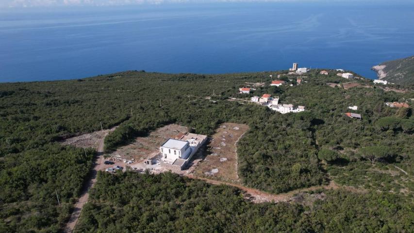 Prodaja urbanizovanog zemljišta 600m2 sa pogledom na more – Zagora, Kotor