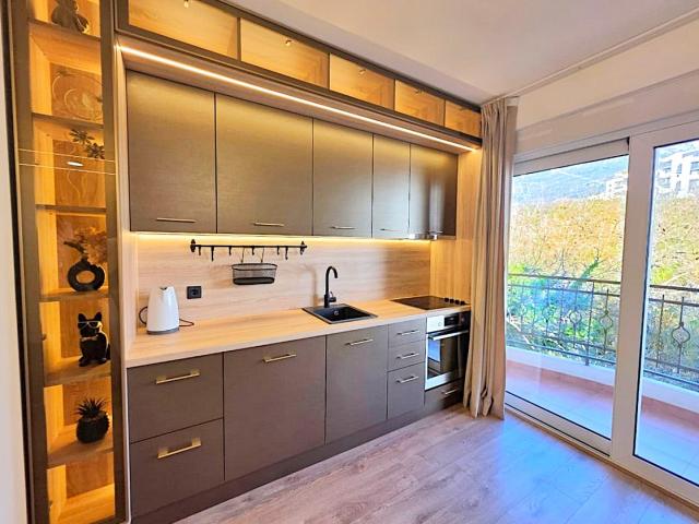 Prodaja, Stan, 106m2 , BECICI