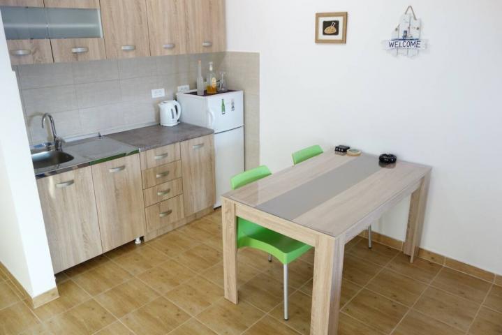 Stan 40 m² na Izdavanje – Pržno, Budva