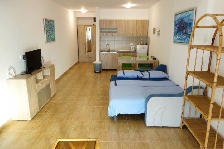 Stan 40 m² na Izdavanje – Pržno, Budva