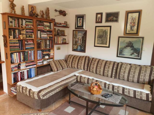 Kuća 92 m² na Izdavanje – Mareza, Podgorica
