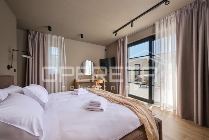 Prodaja, Kuća, Poreč, Poreč - Okolica, Samostojeća, 320m2