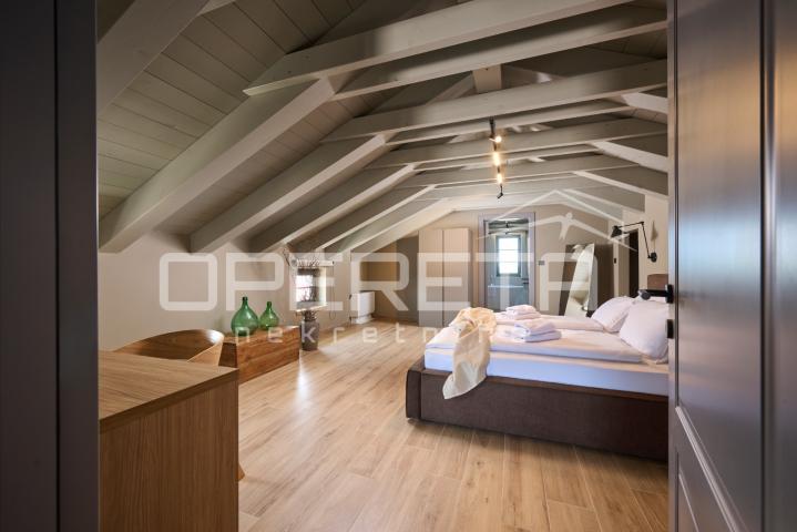 Prodaja, Kuća, Poreč, Poreč - Okolica, Samostojeća, 320m2