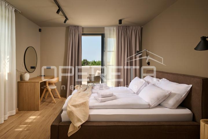 Prodaja, Kuća, Poreč, Poreč - Okolica, Samostojeća, 320m2