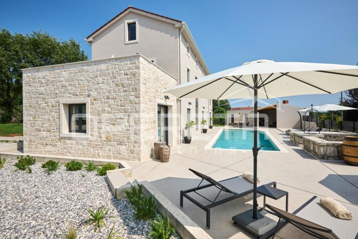 Prodaja, Kuća, Poreč, Poreč - Okolica, Samostojeća, 320m2