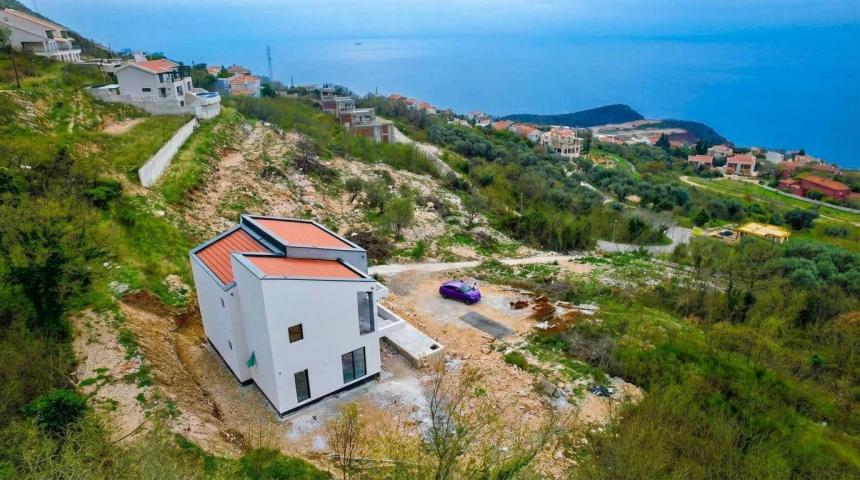 Luksuzna vila 290 m² + urbanizovana parcela 506 m² (mogućnost gradnje još jedne vile) – Blizikuće, B