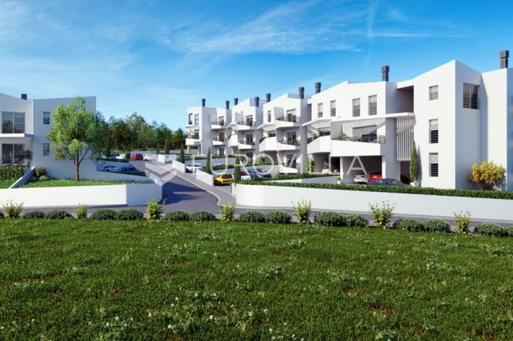 Istra, Pula, ekskluzivno građevinsko zemljište s dozvolama za 10 modernih zgrada, top lokacija