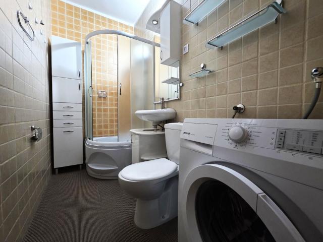 Jednosoban namješten stan, 60m2, Preko Morače, Podgorica