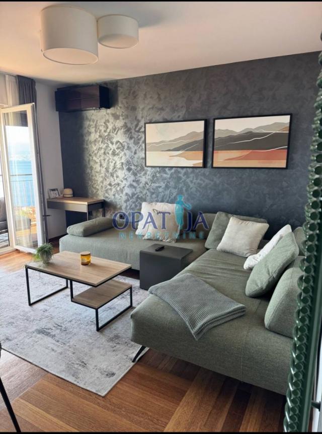 Opatija - luksuzni 2 sobni apartman s balkonom i prekrasnim pogledom na more