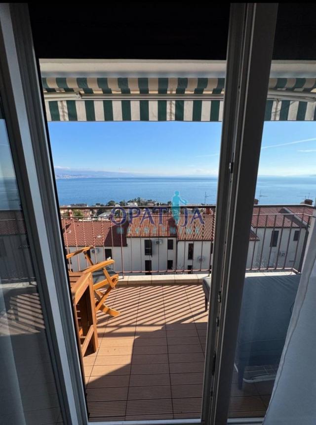 Opatija - luksuzni 2 sobni apartman s balkonom i prekrasnim pogledom na more