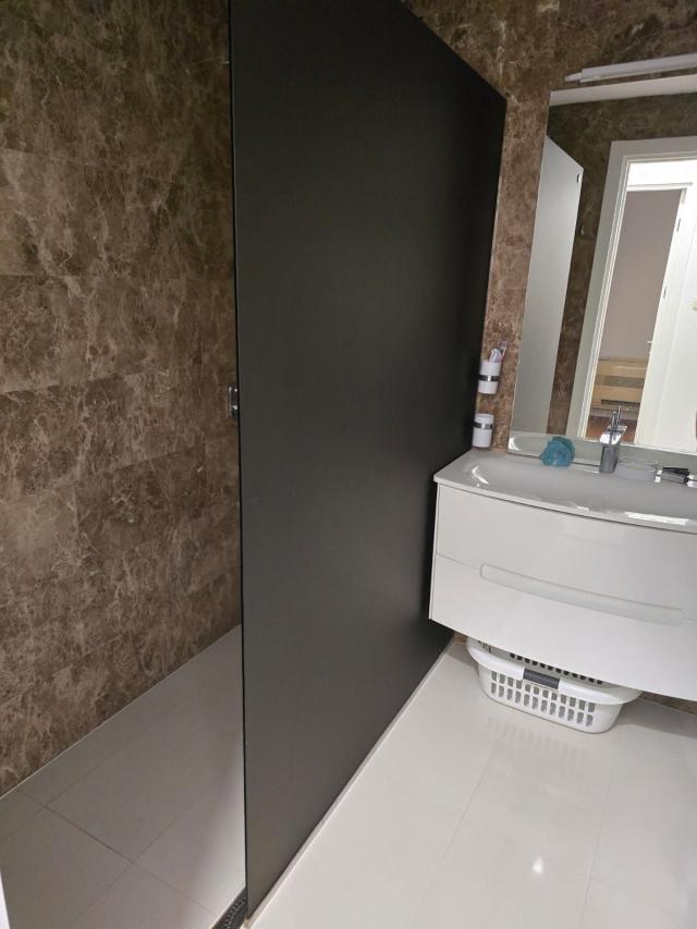 Dvosoban stan 104m2 sa pogledom na more, Tre Canne, Budva (Bez plaćanja poreza na prenos od 3%)