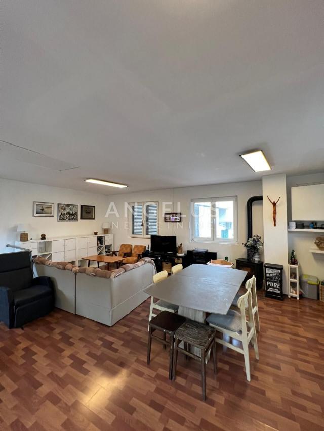 Čiovo Slatine - kuća, apartman i spremište za brod PRODAJA