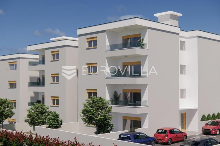 Pula, Centar, ekskluzivan penthouse u novogradnji, 2. kat, 126.72 m², lift, plin, top lokacija