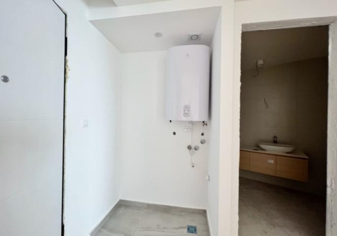 Budva Riviera, Becici district. New residential complex in a popular area. 