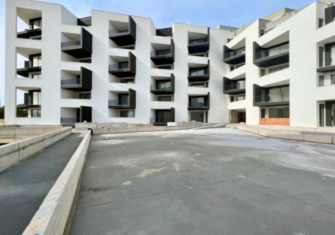 Budva Riviera, Becici district. New residential complex in a popular area. 