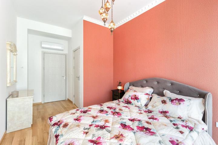 Penthouse for sale in the residential complex “Volna” in Becici. 