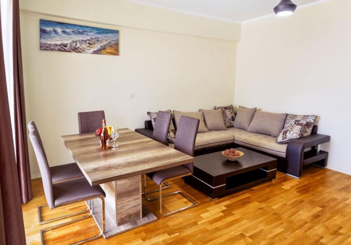 Apartment with panoramic sea view, Becici, 388 800 EUR