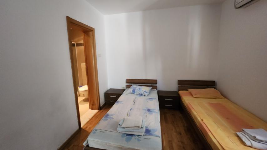 2 bedroom apartment in a complex with a swimming pool Przno