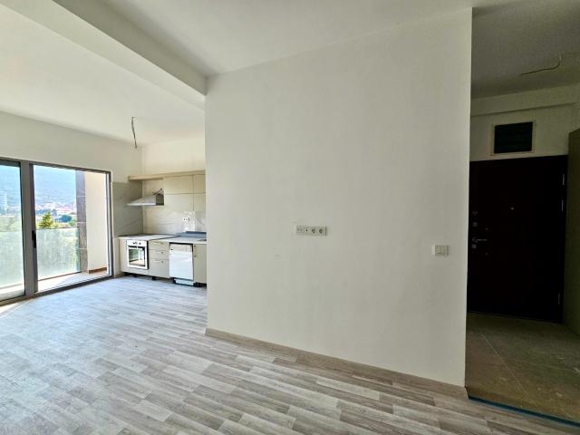 Spacious new studio in a complex with a swimming pool in Bar