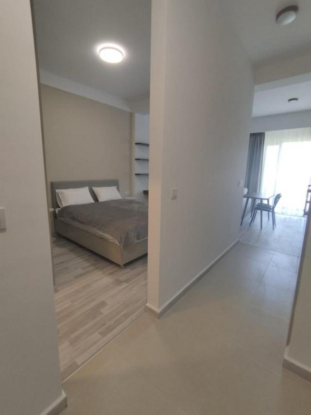 Spacious new studio in a complex with a swimming pool in Bar