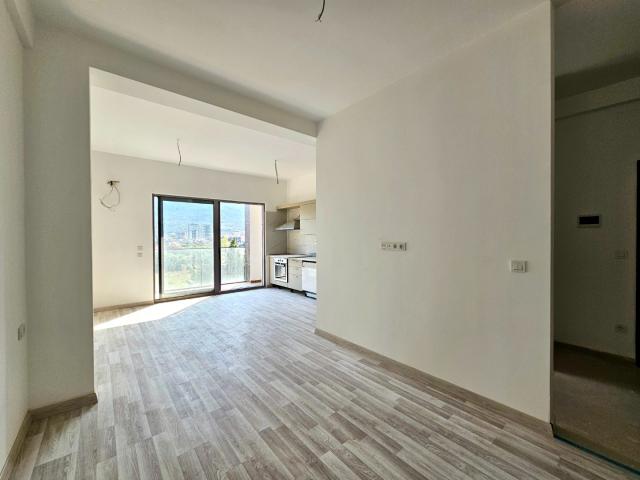 Spacious new studio in a complex with a swimming pool in Bar