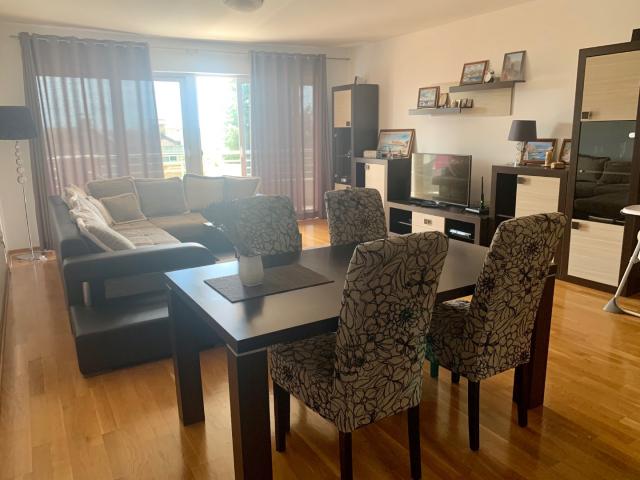 Spacious two bedroom apartment in the Rosemary complex, Petrovac