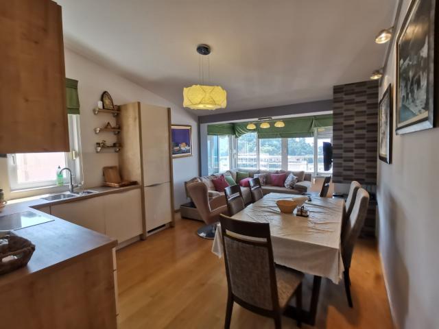 An apartment with a sea view in Petrovac is offered for sale. 