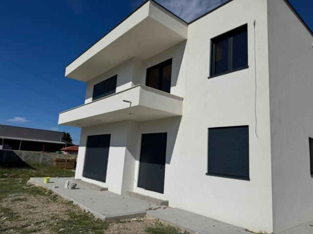 A modern villa at the final stage of construction in Bar, Polje district is offered for sale. 