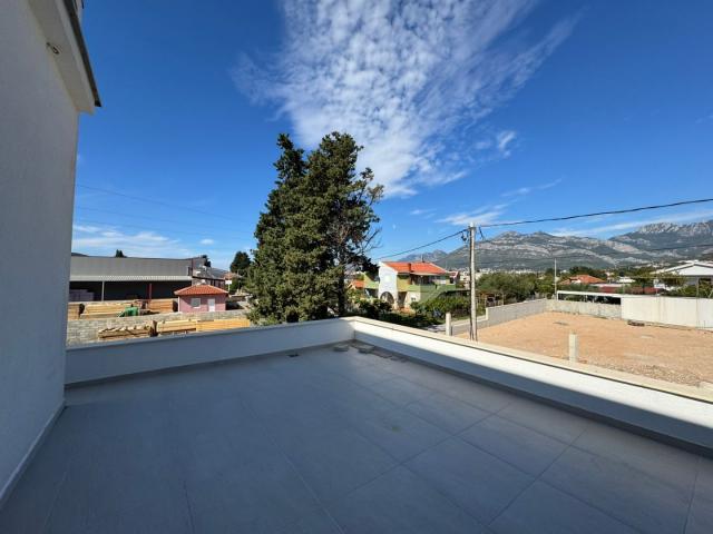 A modern villa at the final stage of construction in Bar, Polje district is offered for sale. 