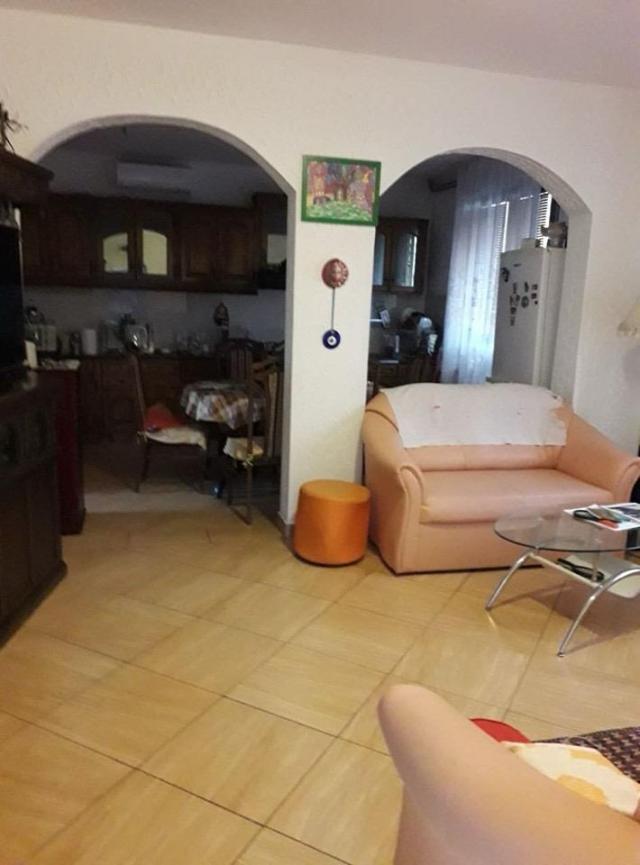 In the city of Bar, in the Shushan district, a large house is for sale. 