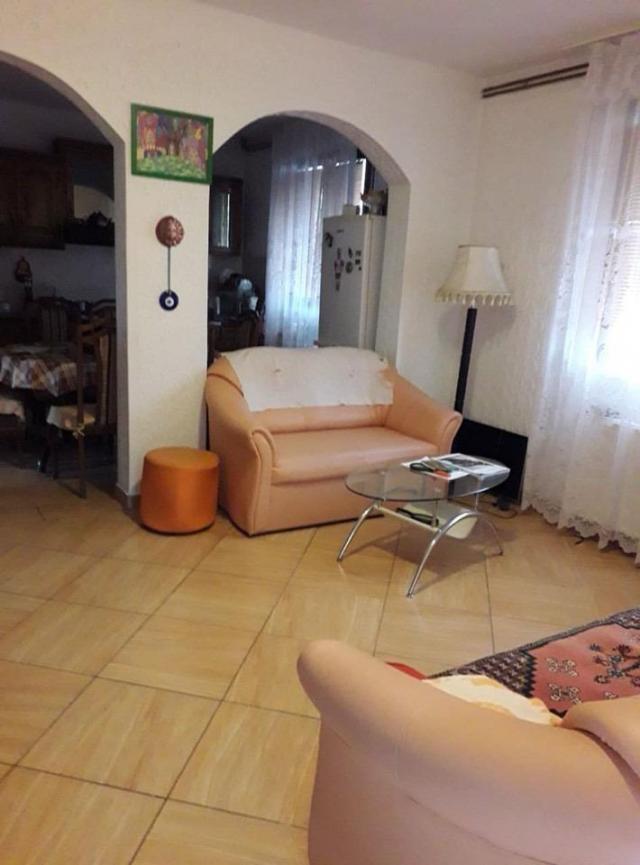 In the city of Bar, in the Shushan district, a large house is for sale. 