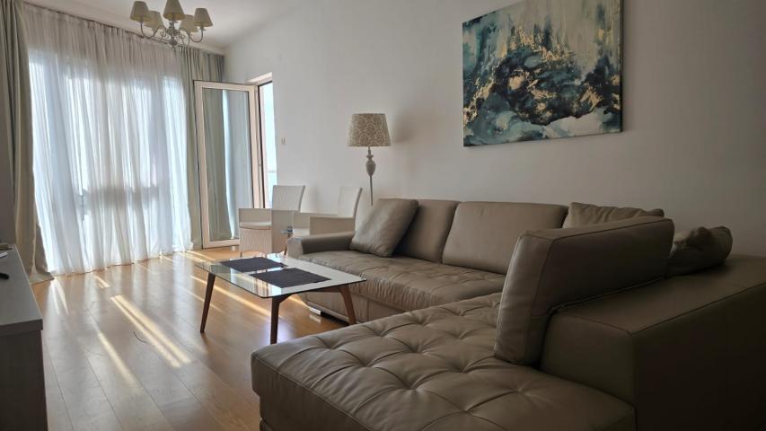 For sale luxury apartment in complex Tre Canne, Budva