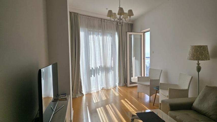 For sale luxury apartment in complex Tre Canne, Budva