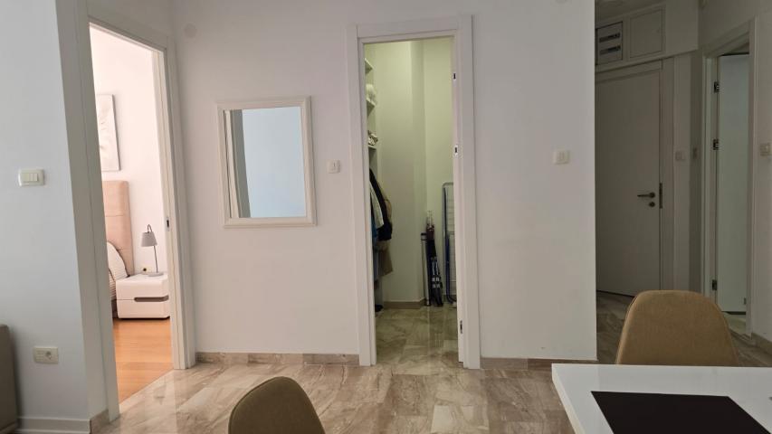 For sale luxury apartment in complex Tre Canne, Budva