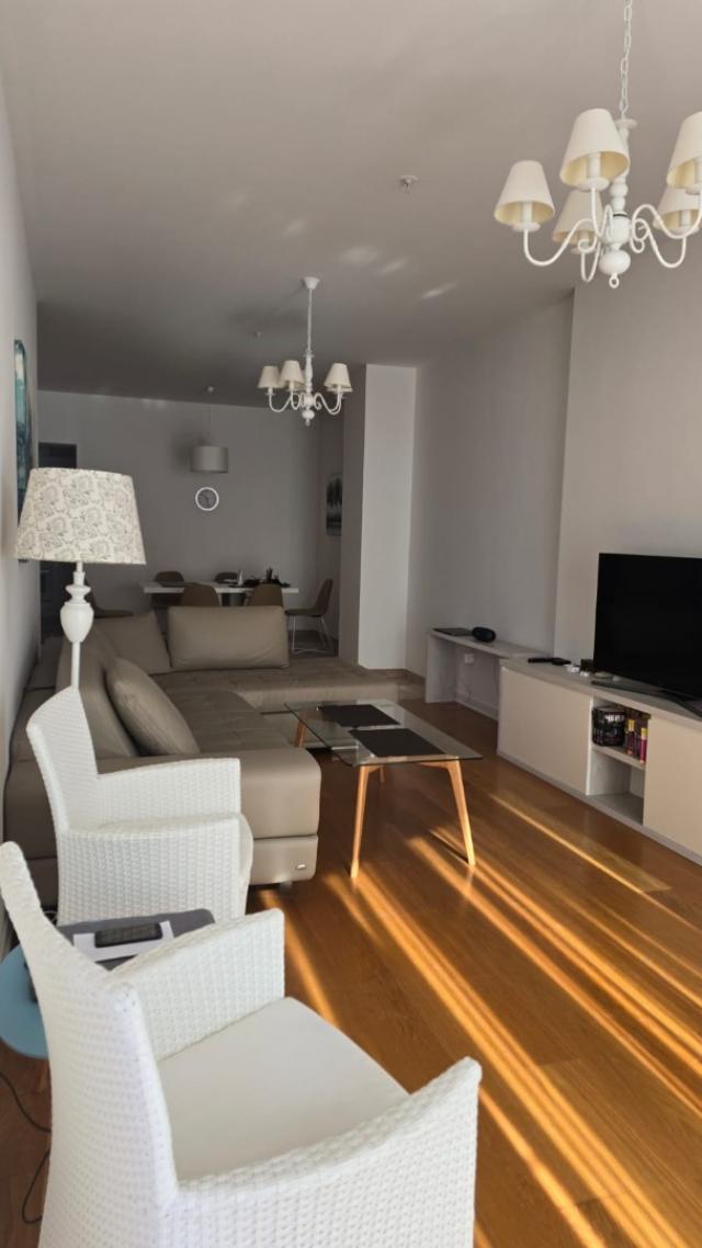 For sale luxury apartment in complex Tre Canne, Budva