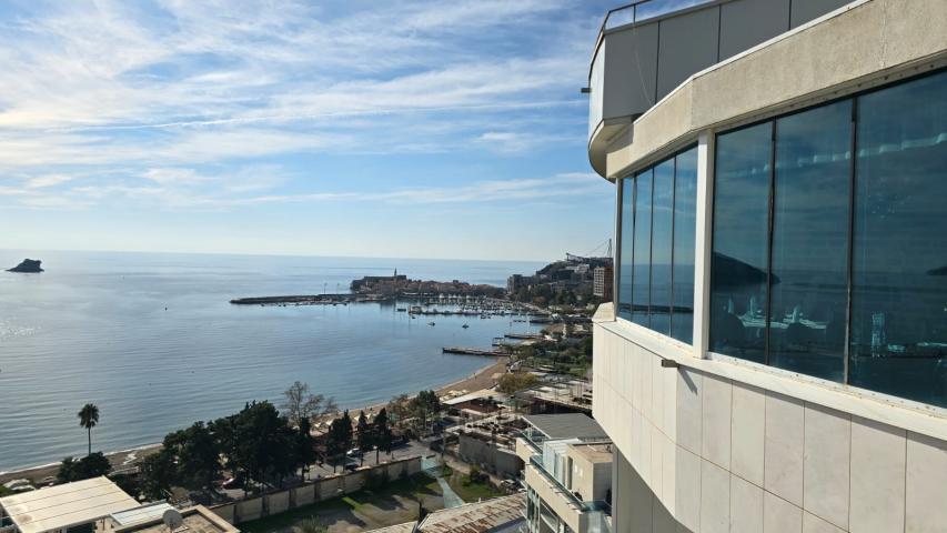 For sale luxury apartment in complex Tre Canne, Budva