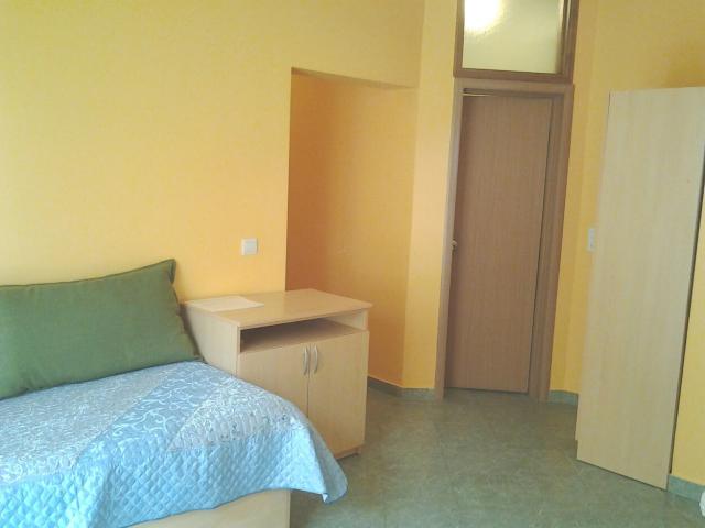 Three-storey house with apartments in Shushani, Bar