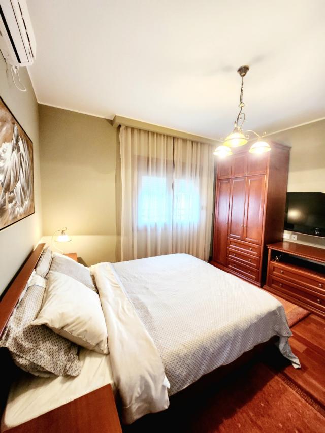 Spacious apartment in the center of Bar