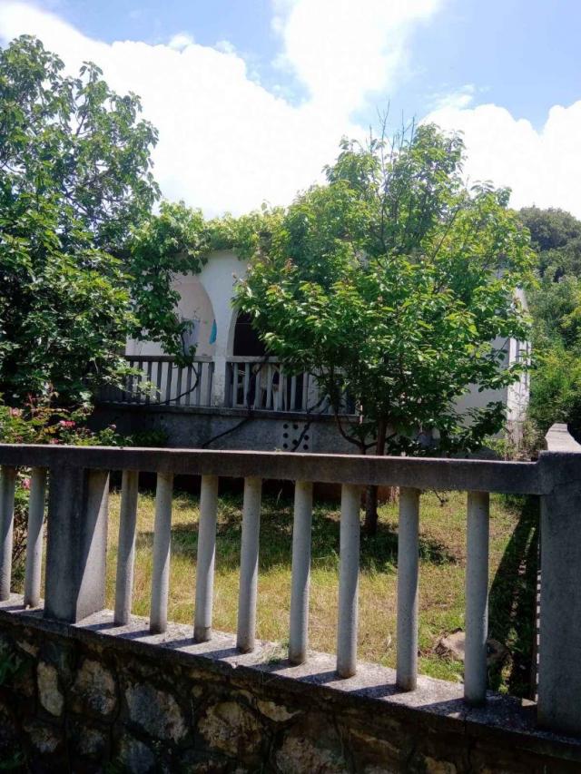Legal house in a quiet and picturesque place in Utekha