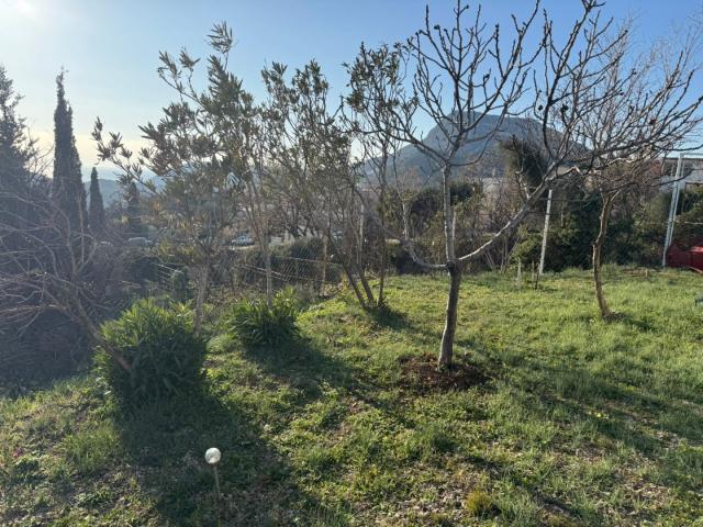 House for sale with a view of the Adriatic in the picturesque Sutomore, Bar Riviera