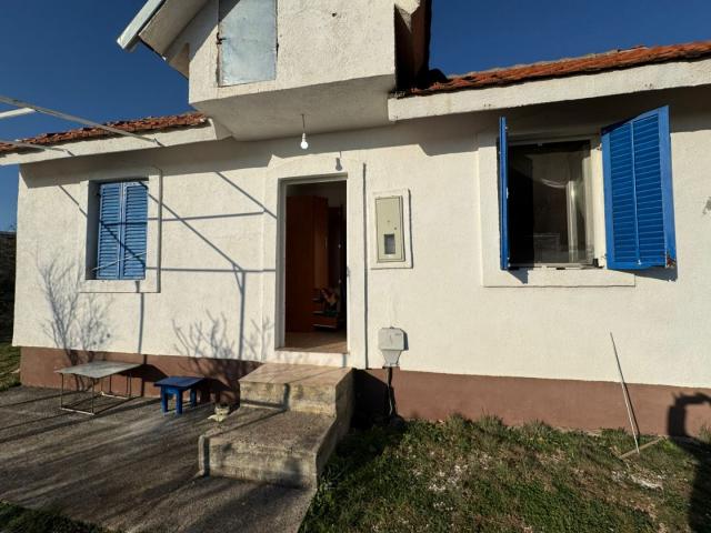 House for sale with a view of the Adriatic in the picturesque Sutomore, Bar Riviera