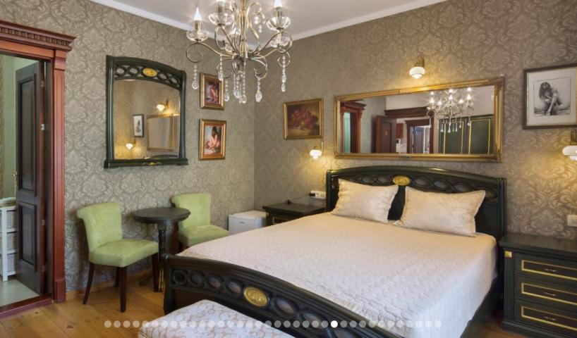 Kotor, Prcanj - villa with a plot, on the first line from the sea