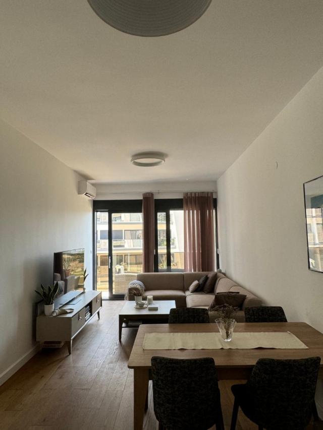 Two-bedroom apartment with sea views in Soho City