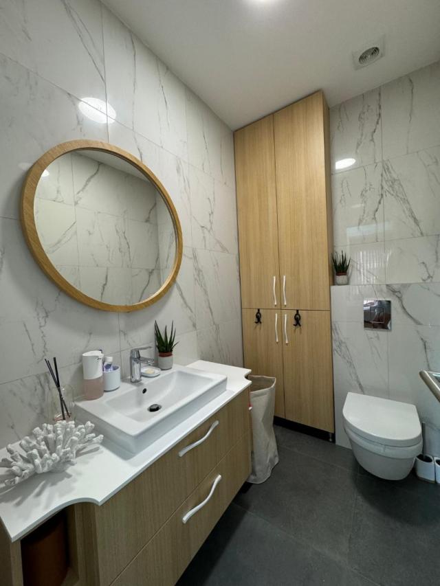 Two-bedroom apartment with sea views in Soho City