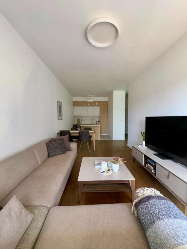 Two-bedroom apartment with sea views in Soho City