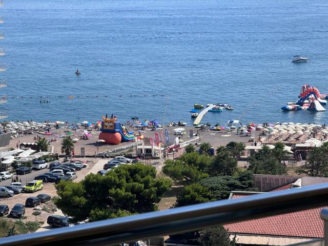 2 bedroom apartment with panoramic sea and mountain views in a new complex with a swimming pool in B