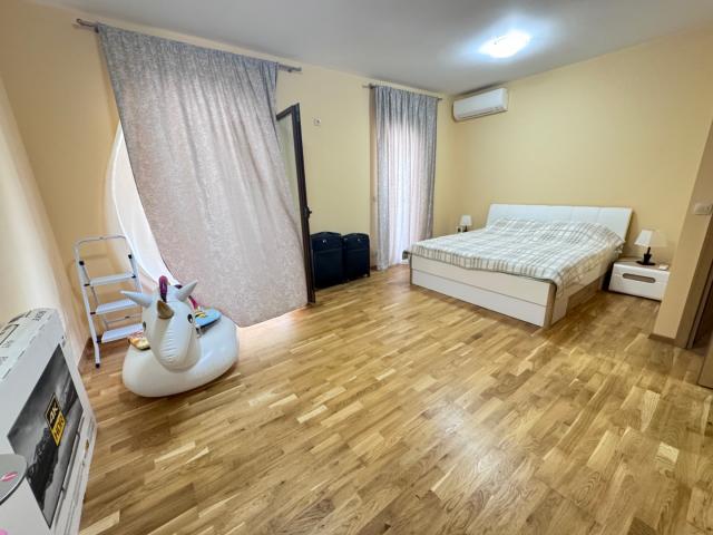 2 bedroom apartment with panoramic sea and mountain views in a new complex with a swimming pool in B